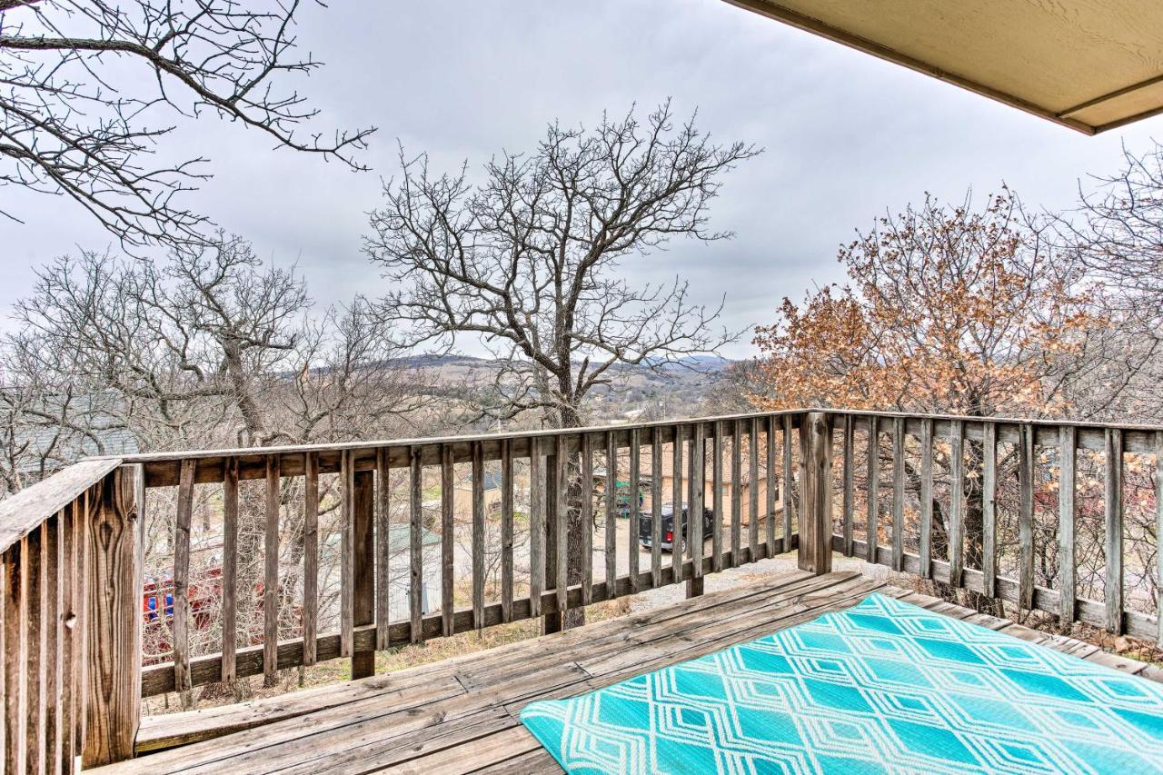 Medicine Park Cabin Rental With Mountain View Экстерьер фото